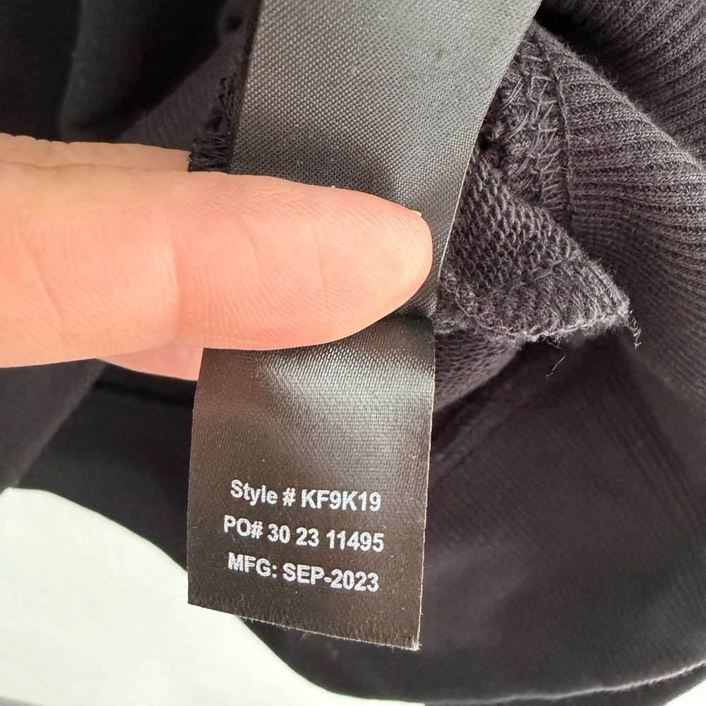 Kenneth Cole Large Active Pullover Hoodie – The Elements Collection (NWT) - Picture 10 of 14